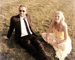 Gwyneth Paltrow dan Chris Martin Jalani Pernikahan Bebas Selingkuh?