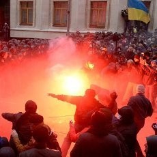 12 Polisi Ukraina Ditangkap Atas Tudingan Pembunuhan Massal