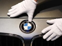 Gara-gara Sekrup, BMW Tarik Ratusan Ribu Mobil