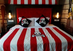Aye-aye! Kamar Tema Pirate yang Keren di LEGOLAND Hotel