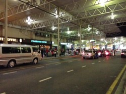 Melihat Bandara LCCT Malaysia yang Akan Ditutup