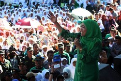 Khofifah: Sebisa Mungkin Kita Menginfakkan Suara di Pemilu 2014