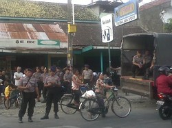 Bentrok Massa Parpol Pecah di Yogya, Warga Ketakutan