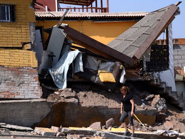 Kerusakan Akibat Gempa dan Tsunami di Chile