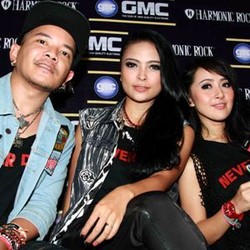 Tantri: Kotak Akan Bertiga Terus