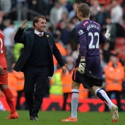 Lupakan Tottenham dan Titel, Si Merah Tatap West Ham