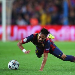 Pele: Neymar Memang Suka Diving, tapi...
