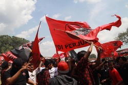 Didukung Ibu Rumah Tangga, PDIP Bakal Gondol 2 Kursi DPR Di Jabar