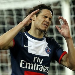 PSG Takkan Biarkan Cavani Pergi