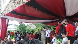 Usai Kampanye di Papua, Jokowi Langsung Terbang ke Jawa Barat