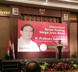Prabowo: Pemimpin Jakarta Sakit, Penyakitnya Penipu!