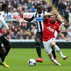 Mata Dua Gol, MU Lumat Newcastle 4-0