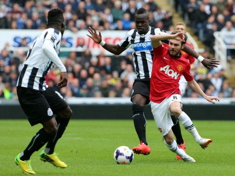 Mata Dua Gol, MU Lumat Newcastle 4-0
