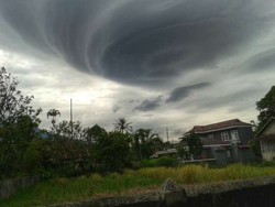 BMKG: Awan Unik di Padang Panjang Tak Berdampak Apa-apa