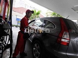 Pertamina Usul Selain LCGC, Mobil Mewah Juga Dilarang Pakai BBM Subsidi