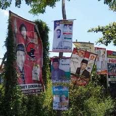 Masa Tenang, Atribut Kampanye Caleg di Banyuwangi Masih Eksis
