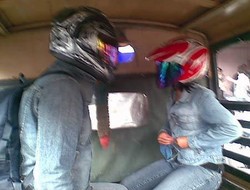 Remaja di Banda Aceh Dibekuk Polisi Syariat saat Booking Janda di Salon