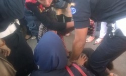 Menunggu Lama di Dalam Kereta, Penumpang Wanita di Manggarai Teriak-teriak