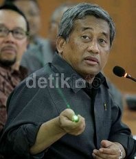 Mendikbud Soal Jam Sekolah: Kalau Mau Nggak Macet, Masuk Jam 12 Malam!