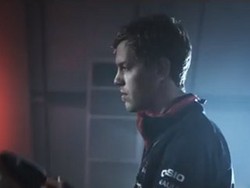 Sebastian Vettel Jajal Mobil Anyar Infiniti