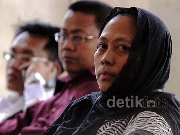 Tangan Kanan Atut Kembali Diperiksa