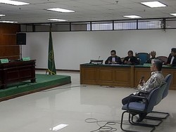 Nama Olly Dondokambey Disebut Terima Uang di Dakwaan Teuku Bagus