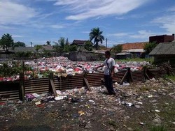 15 Tahun Sampah Menumpuk, Air Tercemar dan Ancaman Penyakit Hantui Warga