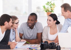 Ingin Lebih Berbaur dengan Rekan Kerja? Inilah 4 Caranya