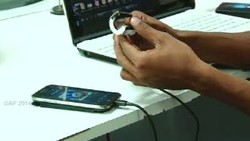 Alat Ini Bisa Membuat Jempol dan Telapak Tangan Anda Menjadi Remote Control