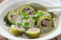 Gangguan Pencernaan dan Gula Darah Tinggi? Makan Pare Saja!