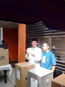 Tanpa Didampingi Istri, Suryadharma Ali Nyoblos di TPS 73 Menteng Dalam