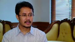 Selfie di TPS, Yes! Di Bilik Suara, No!