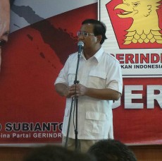 Sumringah, Prabowo Jajaki Koalisi dengan PDIP dan Partai Lainnya