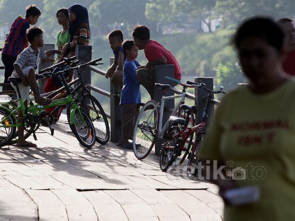 Libur Pemilu, BKT Dipenuhi Warga