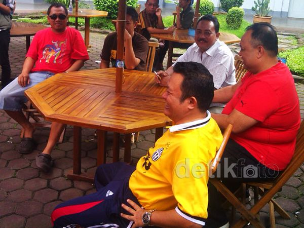 Napi Koruptor Nyoblos di TPS Lapas Sukamiskin