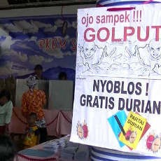 Rangsang Pemilih, TPS Sediakan Duren, Wanita Cantik dan Hadiah