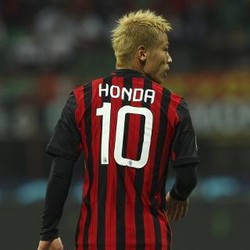 Galliani Soal Nomor 10 di Milan dan Target ke Eropa