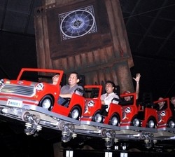 Ini 4 Roller Coaster Asyik di Indonesia
