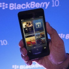 BlackBerry Mungkin Tak Jualan Ponsel Lagi