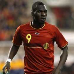 Cedera Parah, Benteke Lewatkan Piala Dunia