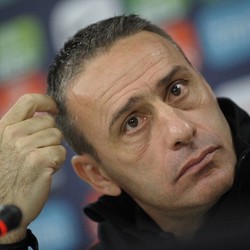 Portugal Perpanjang Kontrak Bento