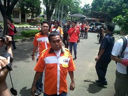 Masing-masing Bawa Atribut, Deklarasi Damai Suporter Pesib dan Persija Meriah