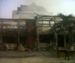 Kantor Bupati Inhil Riau Ludes Terbakar, Polisi Turun Tangan