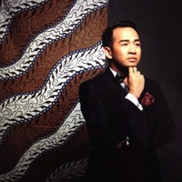 Batik Tiga Negeri, Jawaban Tantangan Bung Karno kepada Seorang Pemuda Tionghoa