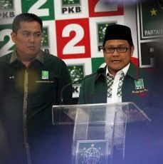 Cak Imin di Antara 2 Capres