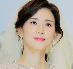 Korean Style: Inspirasi Make-up Natural di Hari Pernikahan dari Seleb Korea