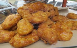 Nyam! Ada Gemblong Ketan Hitam Hingga Sangu Rangi Enak di Pasar Mayestik