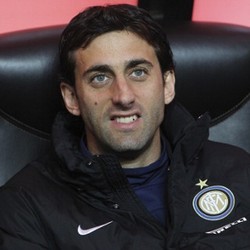 Milito Diklaim Ingin Kembali ke Argentina