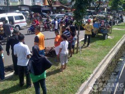 Lepas dari Delman Lalu Tersenggol Mobil, Kuda di Tangsel Ini Mati