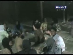 Tangis Haru Keluarga Iringi Kepergian Sang Juragan Bakso